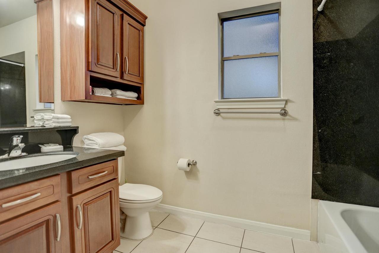 Villa Laverne 3 Bedroom Suite Furnished Condos Houston Ngoại thất bức ảnh
